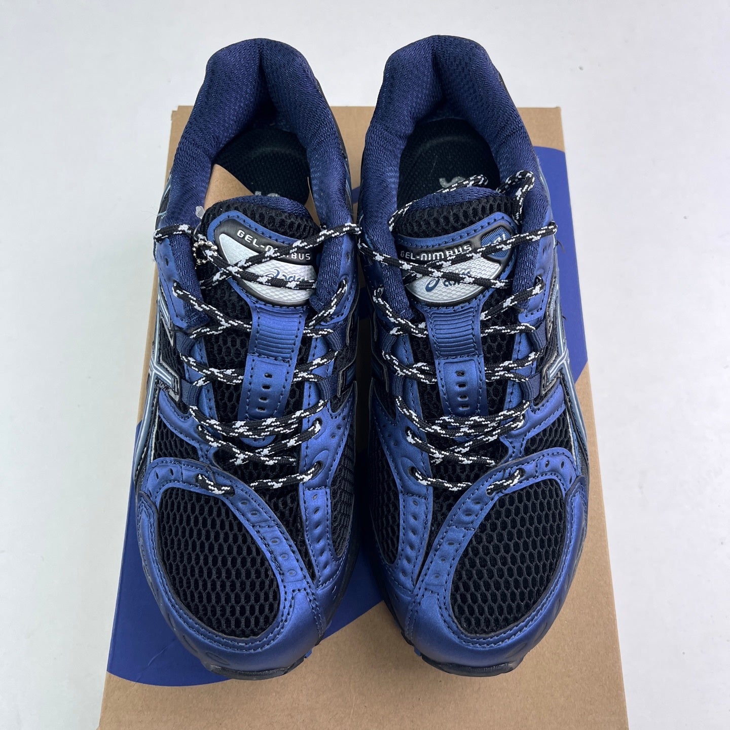 GEL-NIMBUS 10.1 Black/Grand Shark