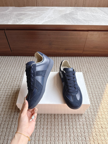 Maison Pure Marine Blue