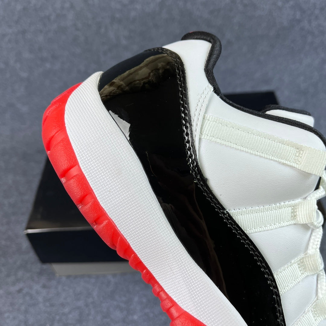 AJ11 Retro Low Concored Red