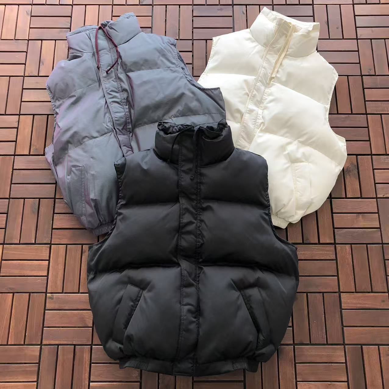 Coletes Essentials
