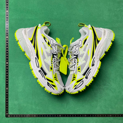 Be Right Back White Flex