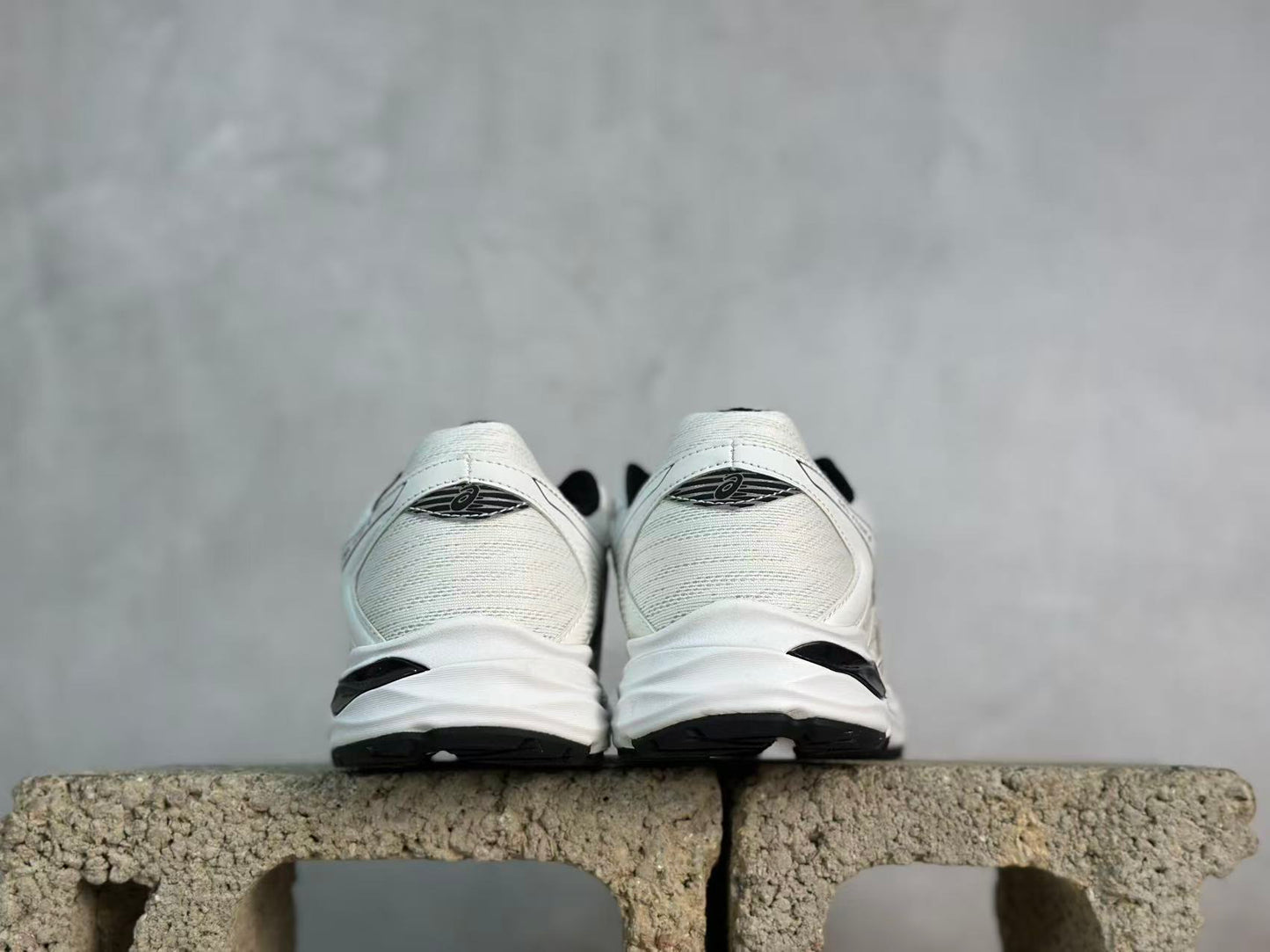 GEL-FLUX 4 White/Black