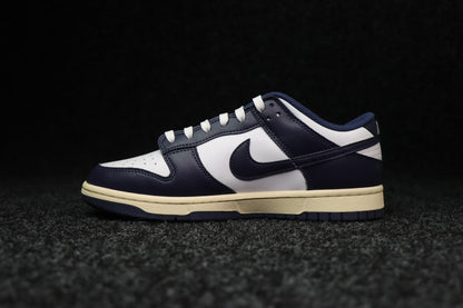 Dunk SP Midnight Navy and White