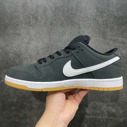 Dunk SB Black gum