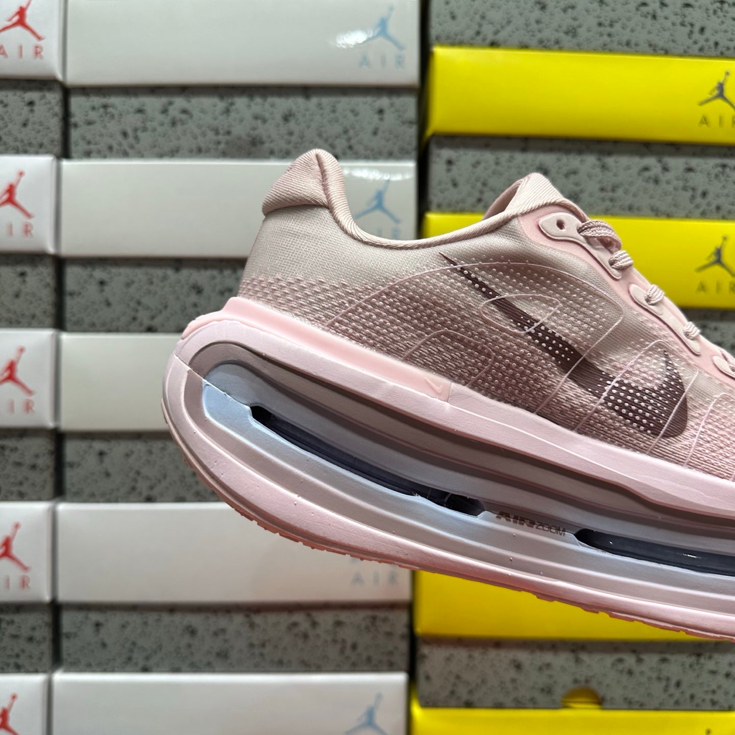 Vomero Premium Pink