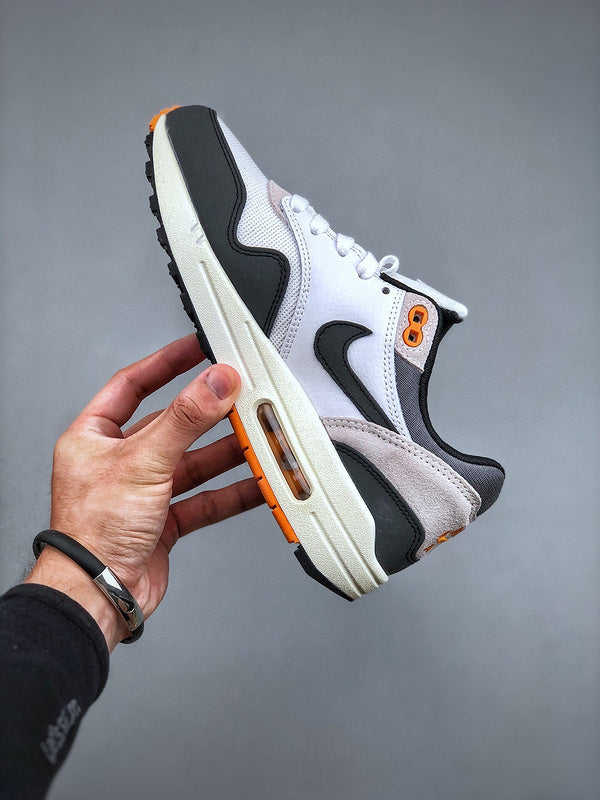 Air Max 1 Athletic Department Light Bone University Gold