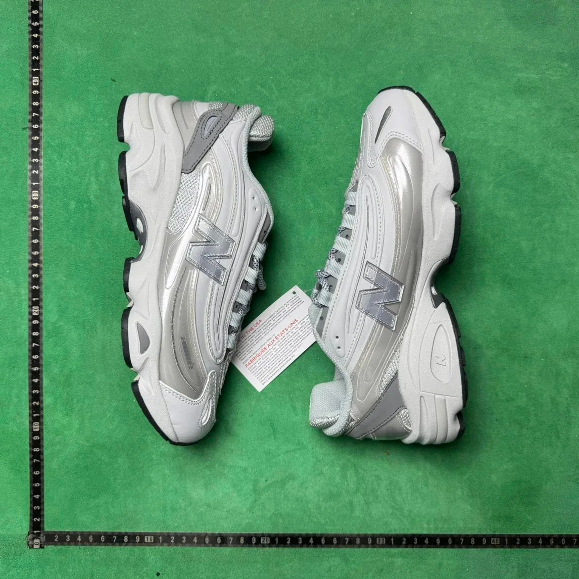 1000 White
