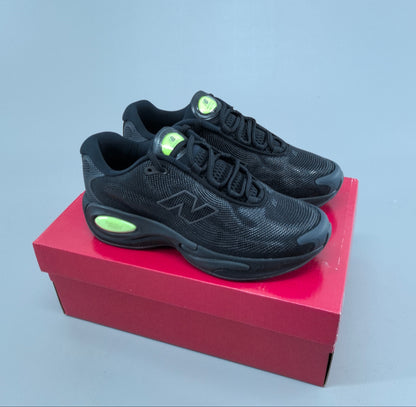 AC Runner Black