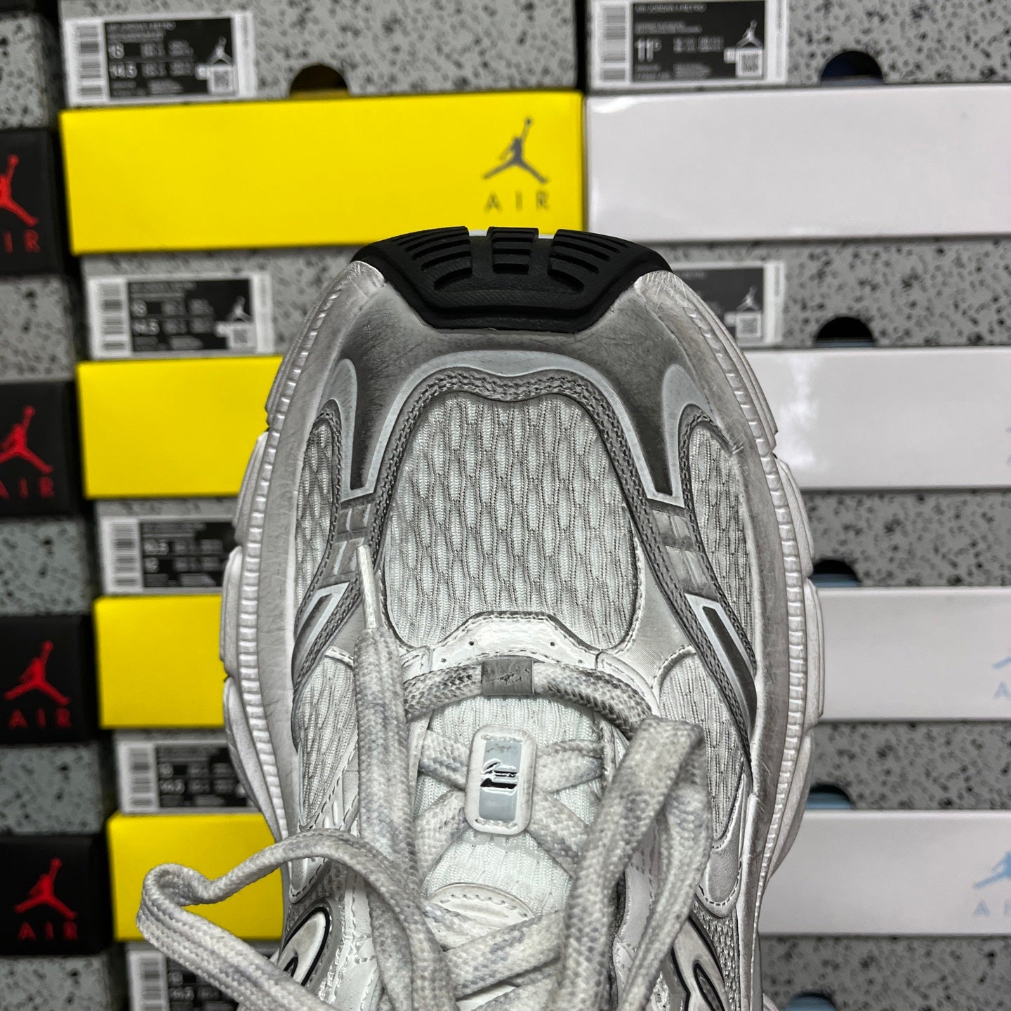 BLG 10XL White/Black