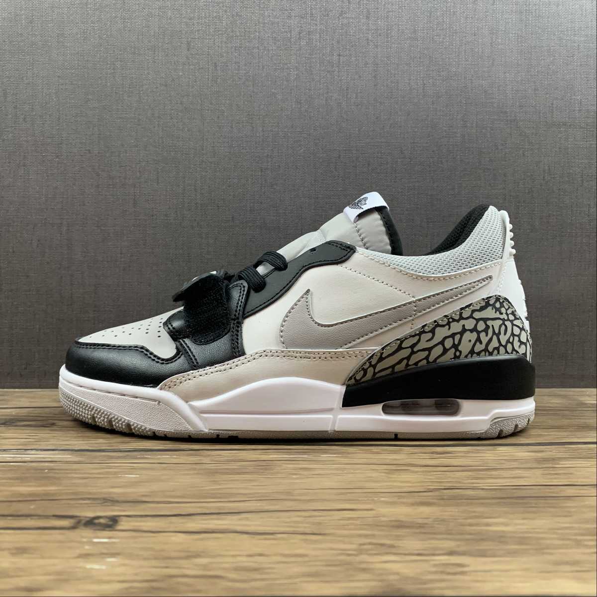Legacy 312 Light Smoke Grey