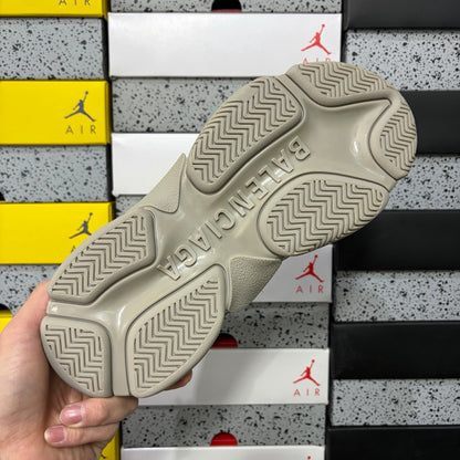 BLG Triple S Creme