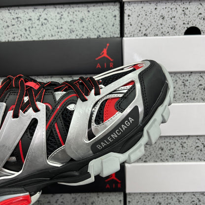 BLG Track Black Red White Silver