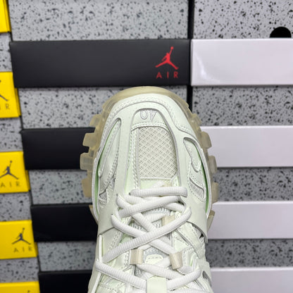 BLG Track Glow-In-The-Dark
