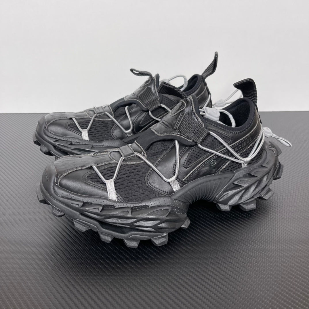 BLG Hike Black