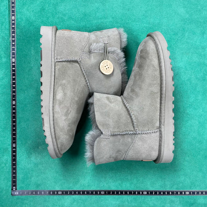 UGG UGG Bailey Mini Bailey Button II Boot
