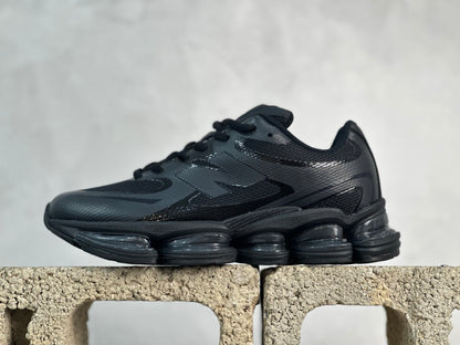 2000 Black