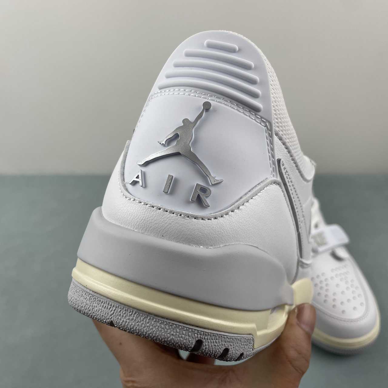 Legacy 312 Retro White
