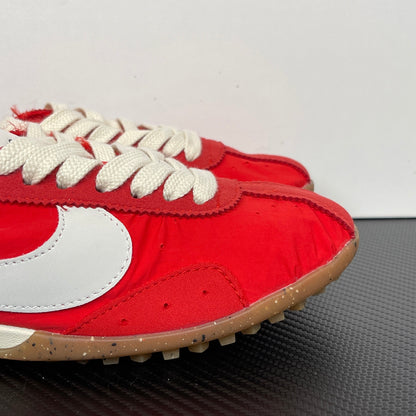 Jacquemus x Wmns Moon Red