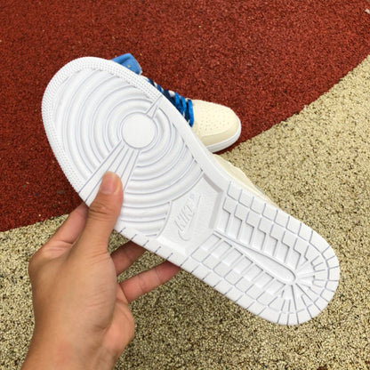 AJ1 MID Sanddrift