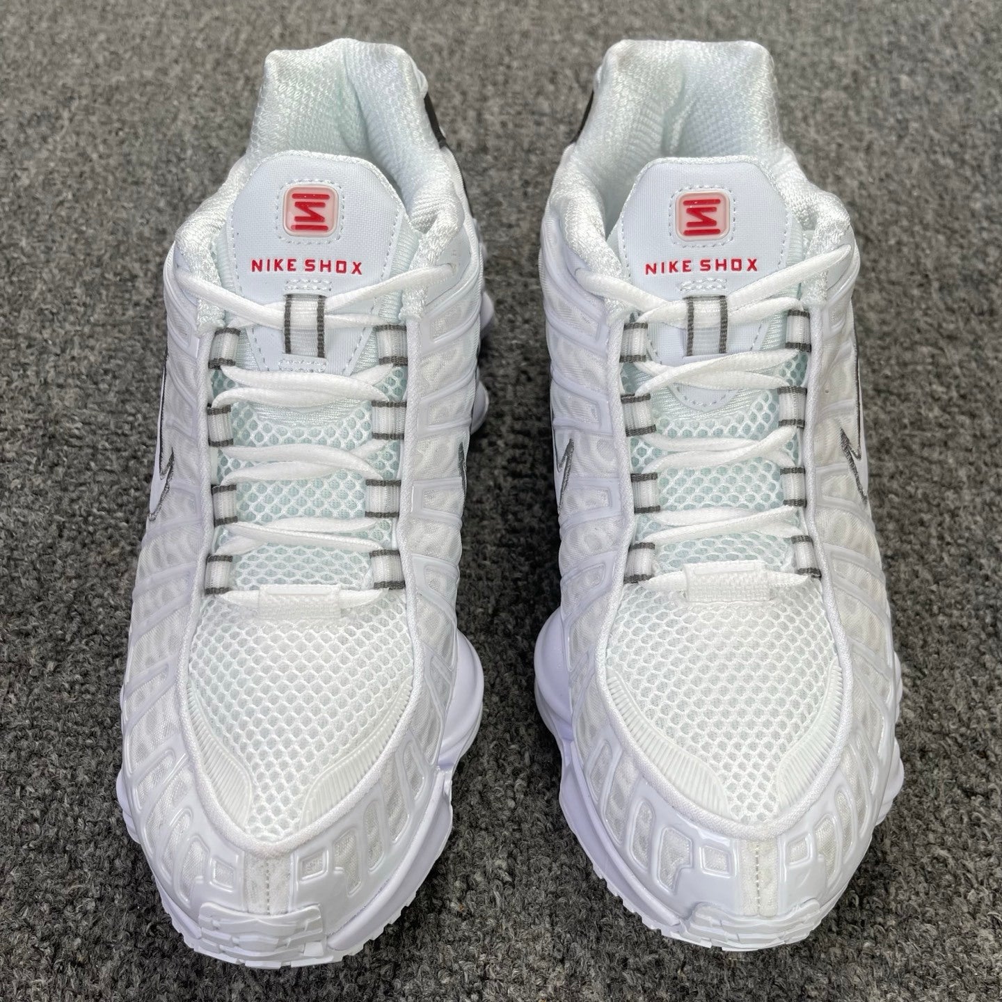 Aware Shox TL White/Black
