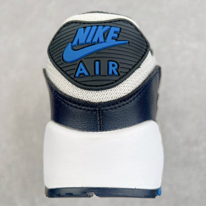 90 Black And Blue