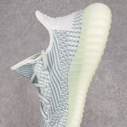 Boost 350 Cloud White