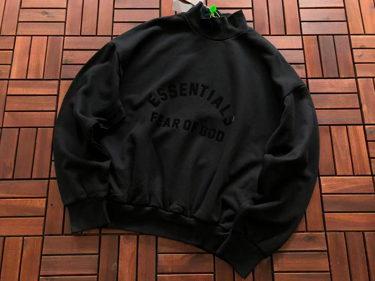 Camisolas Essentials