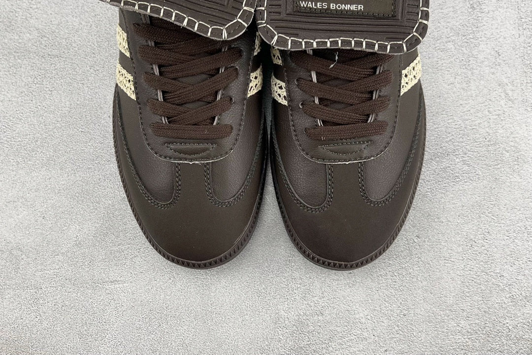 Samba Brown White