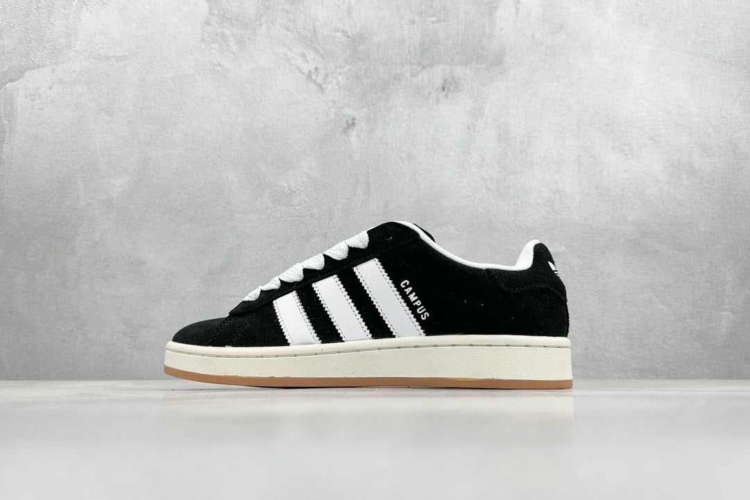 Campus Simple Black White