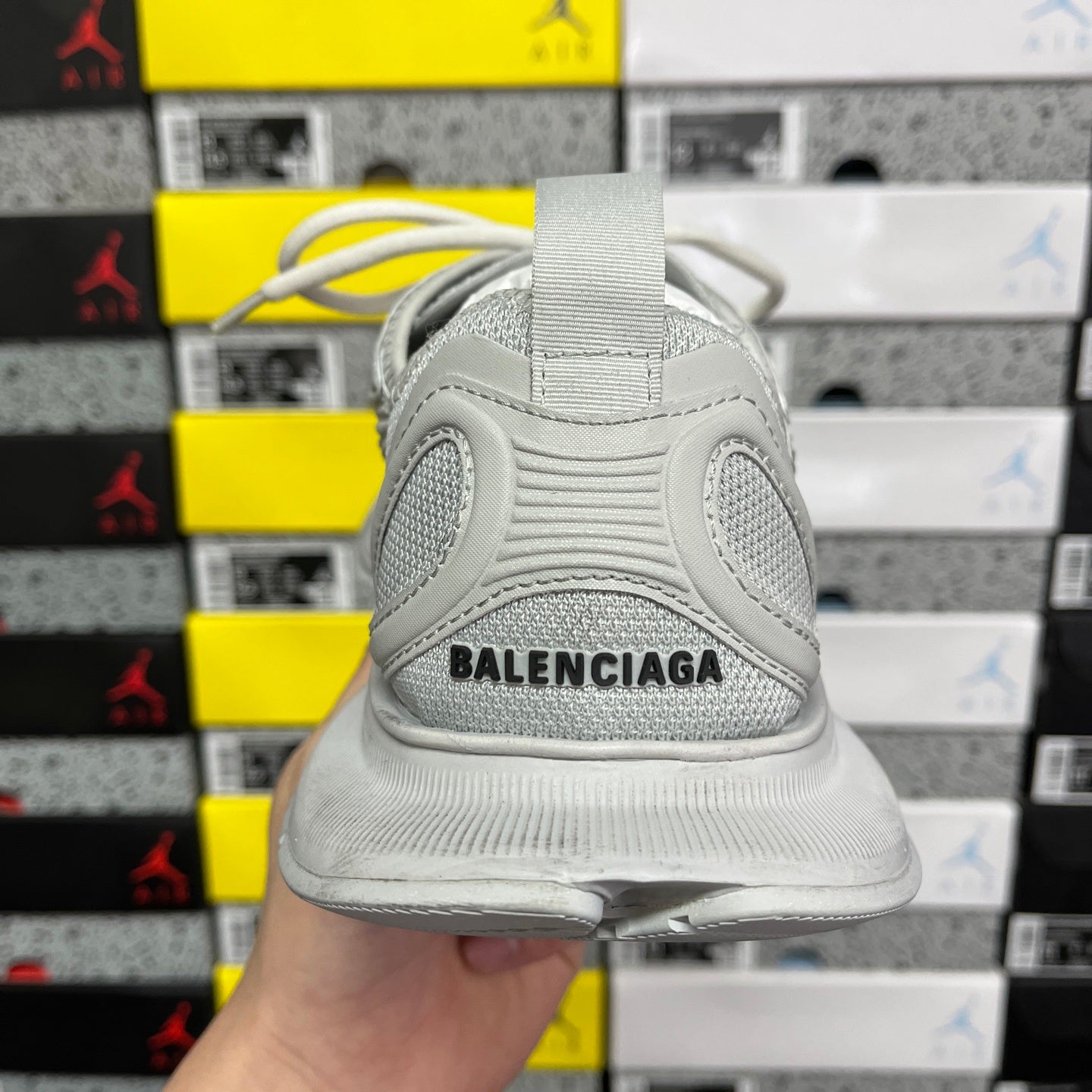 BLG Circuit Grey