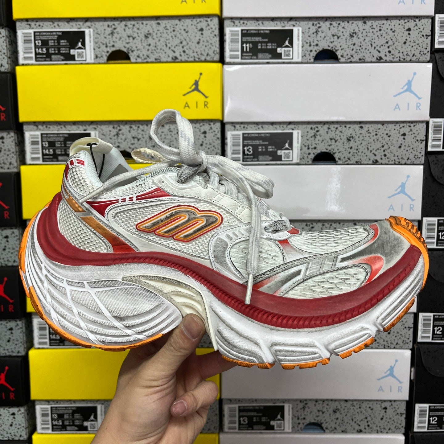 BLG 10XL White/Orange/Red