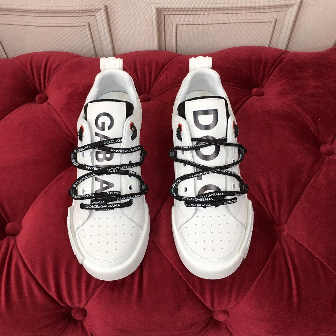 DG White