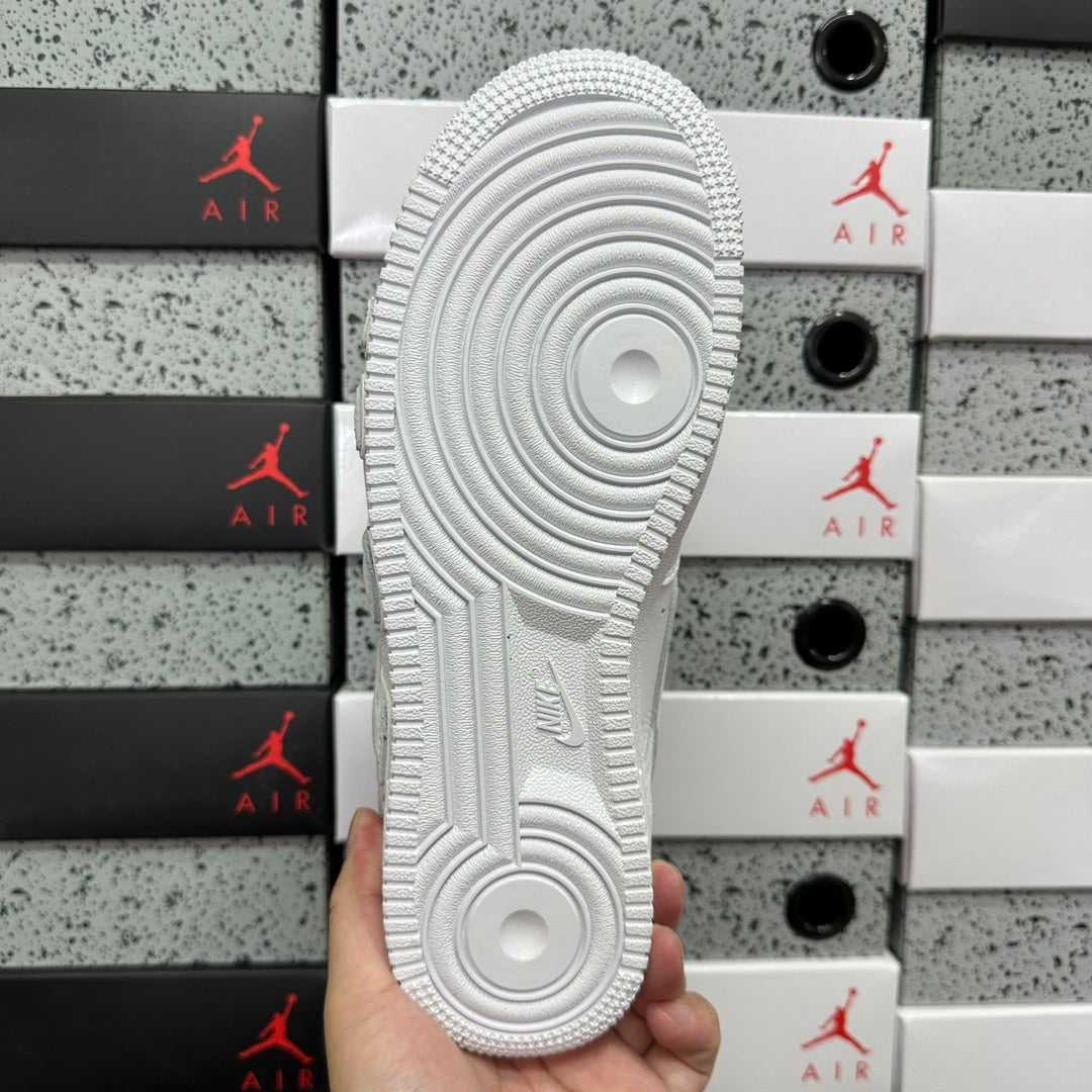 AF1 Flea White