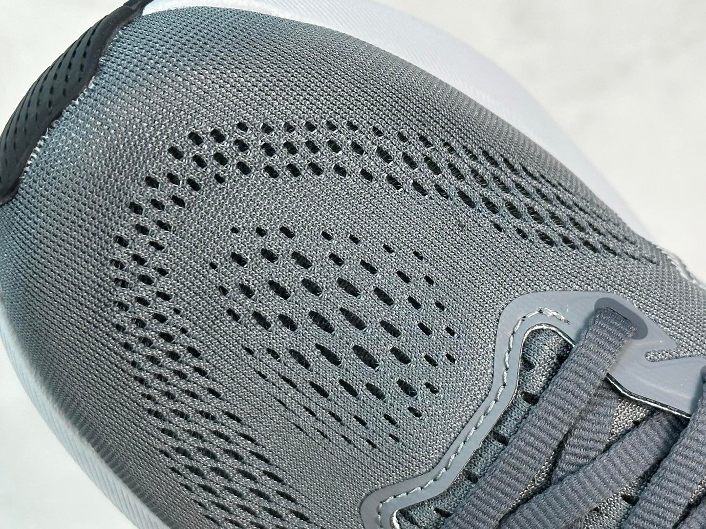 Gel-Kayano 31 Grey/White