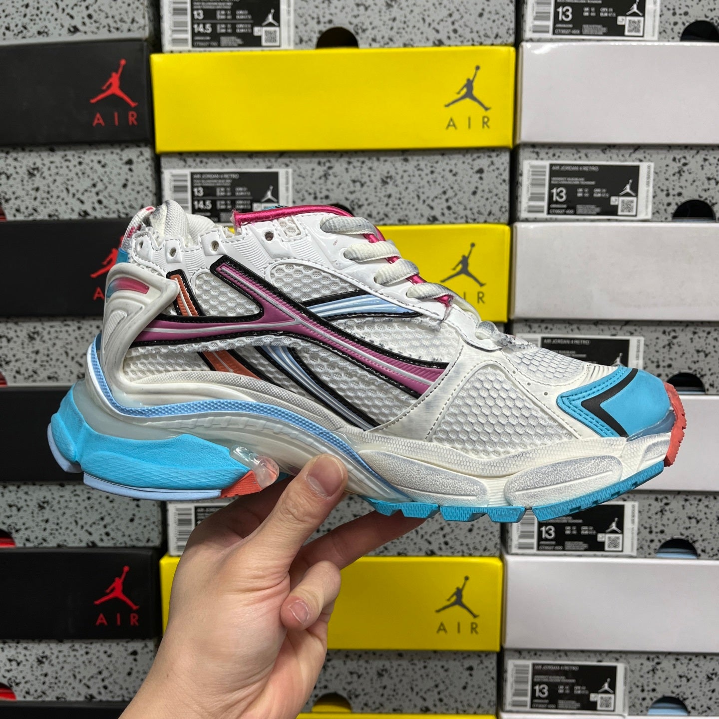 BLG Runner White/Grey/Blue/Orange/Pink