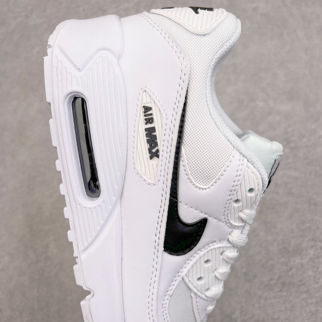 90 White and Black