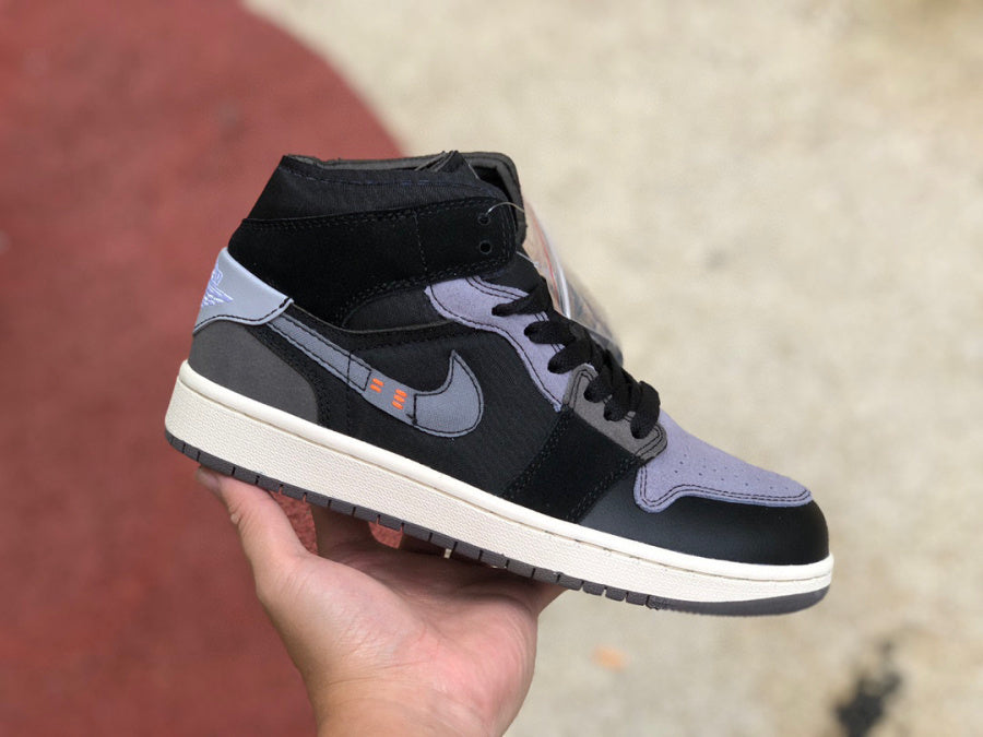 AJ1 MID Inside Out Black