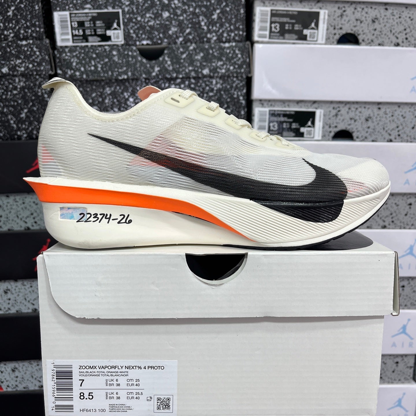ZoomX Vaporfly Next% 4 Grey Orange