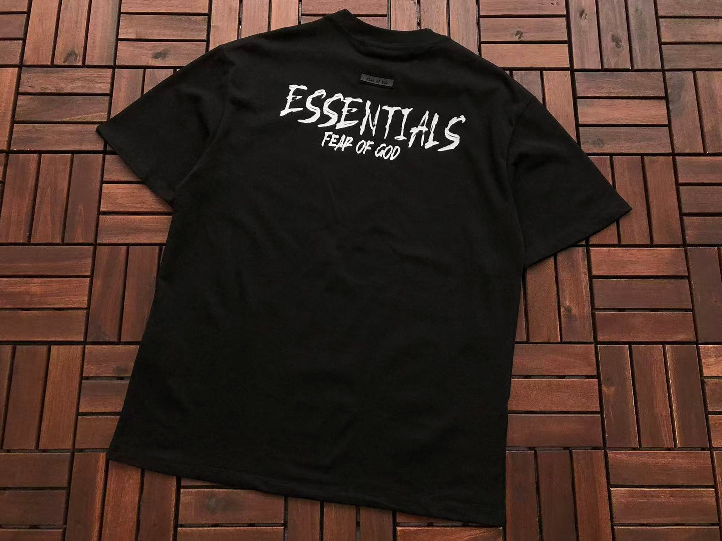 T-Shirts ESSENT