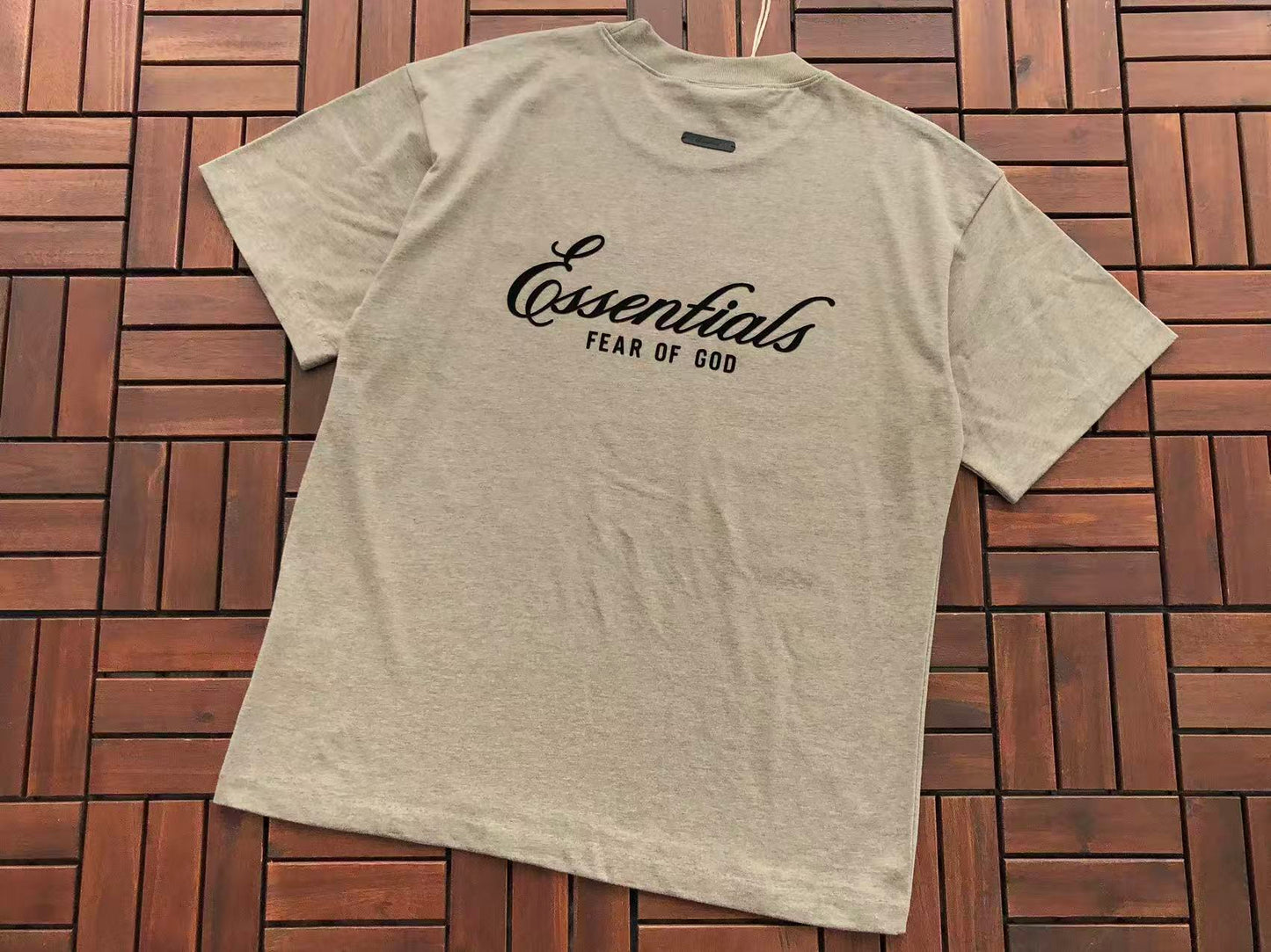 Conjuntos Essentials