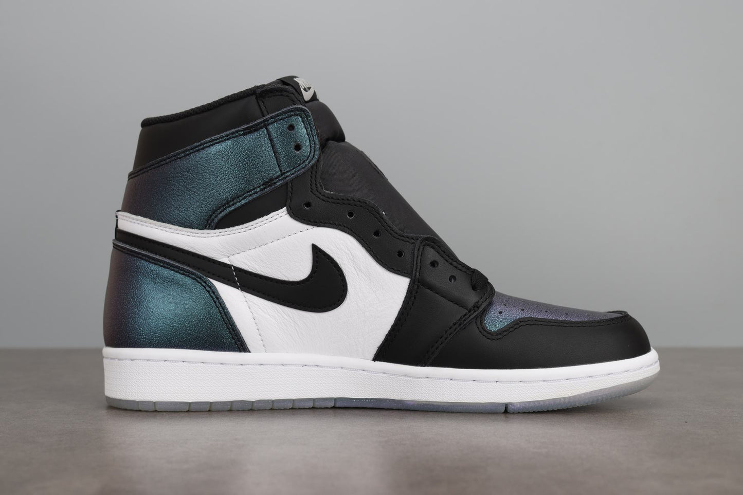 AJ1 High Chameleon