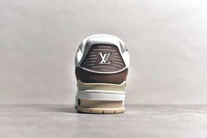 Trainer White and Brown