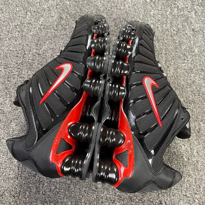 Aware Shox TL Black/Red