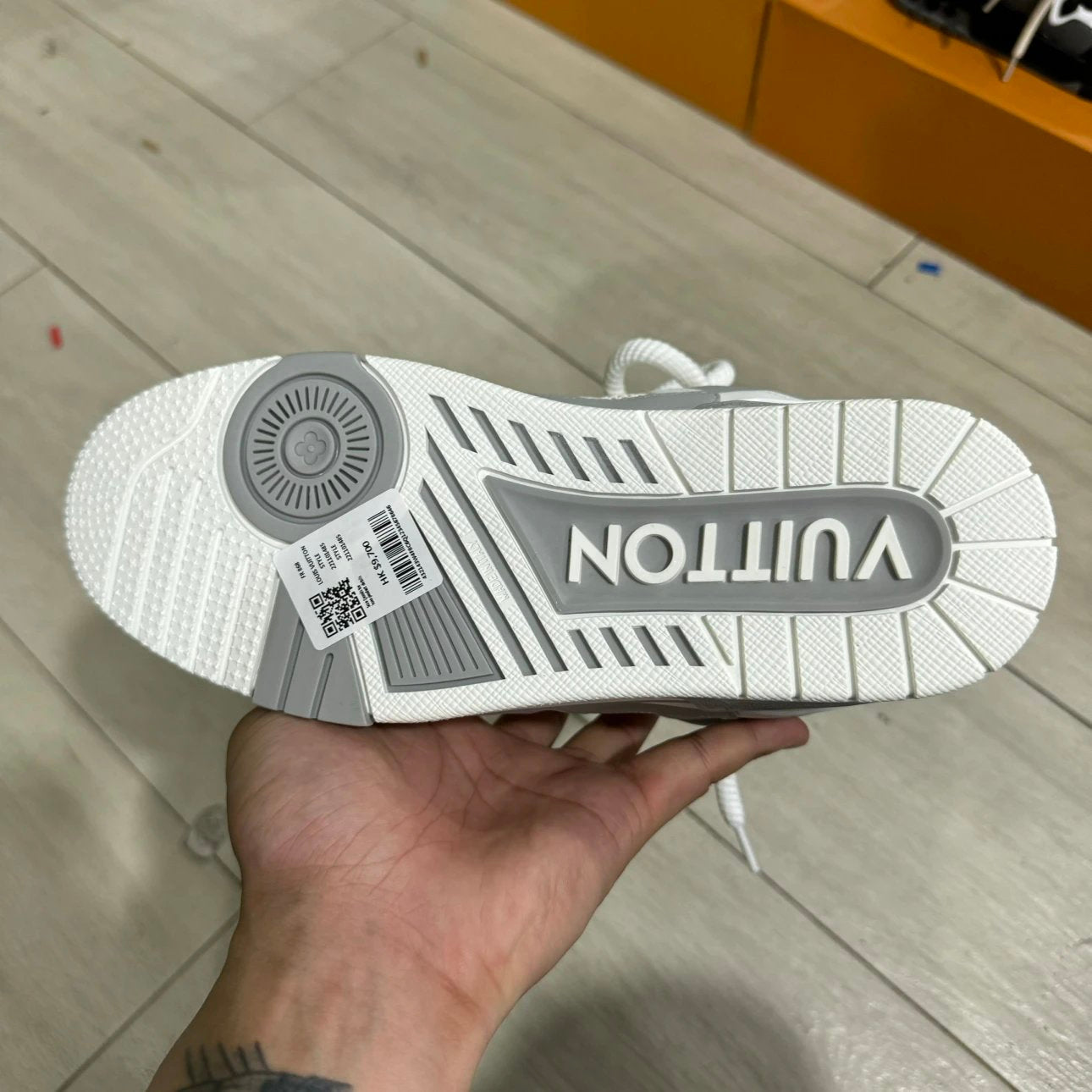 Aware Skate Cinza