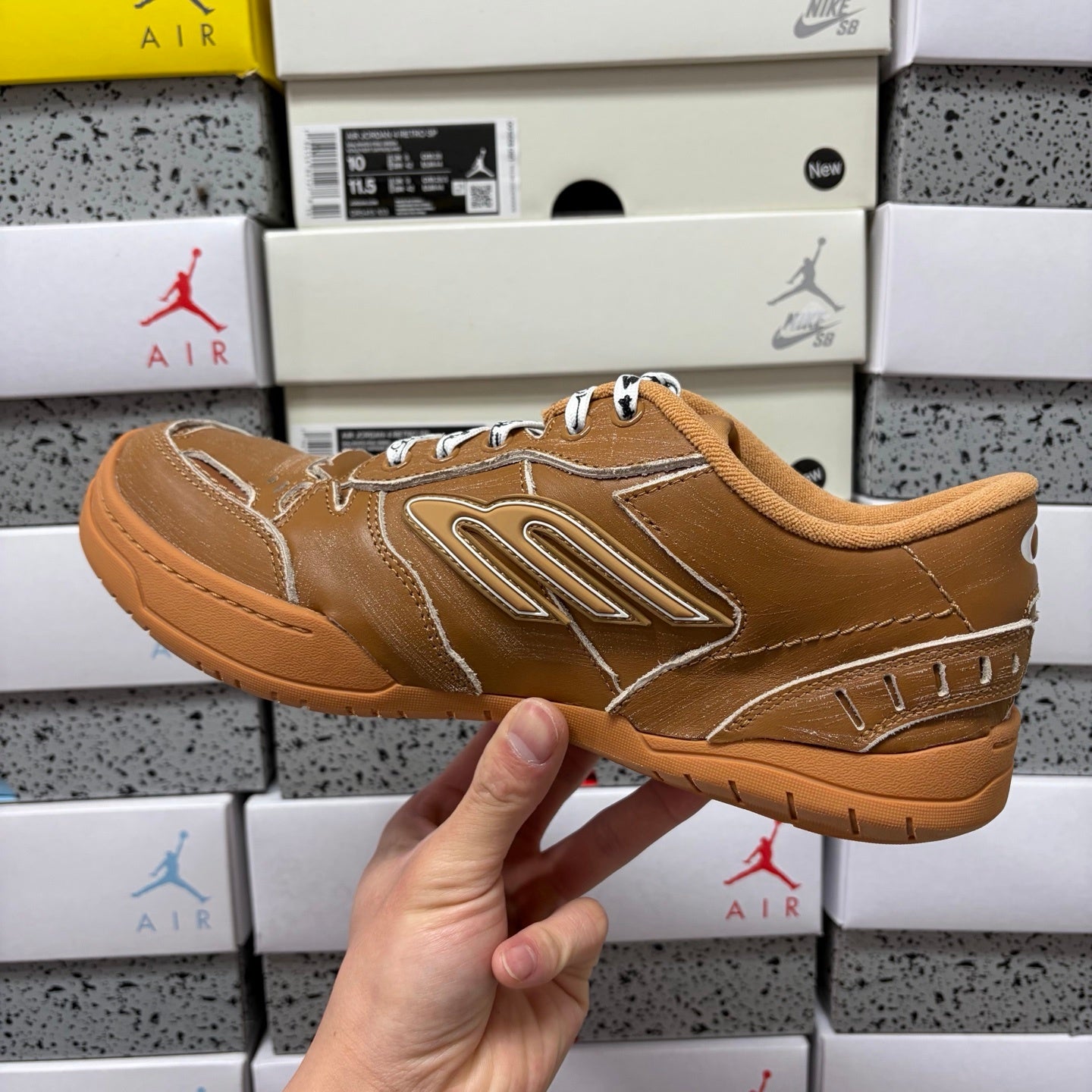 BLG Hamptons Camel