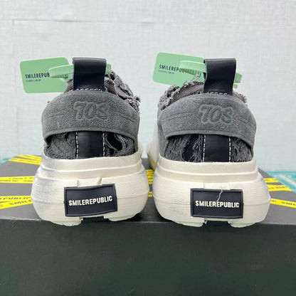 Smile Republic Black