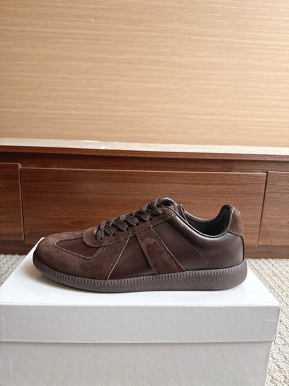 Maison Brown Lether