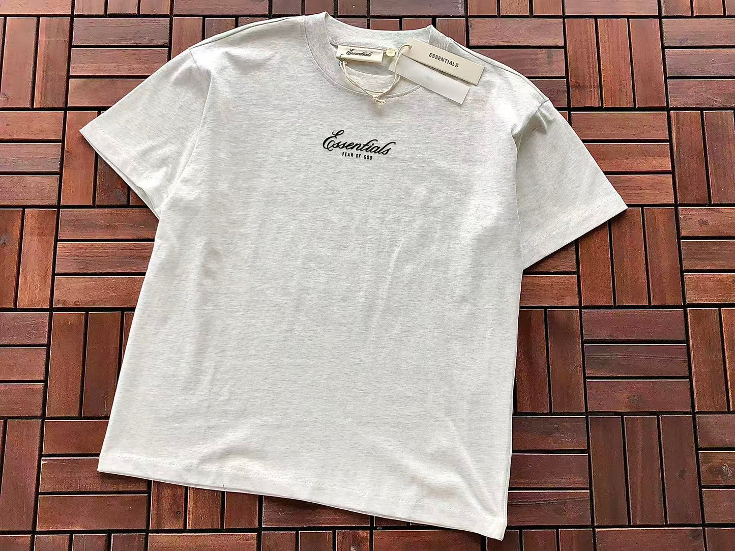 T-Shirts ESSENT