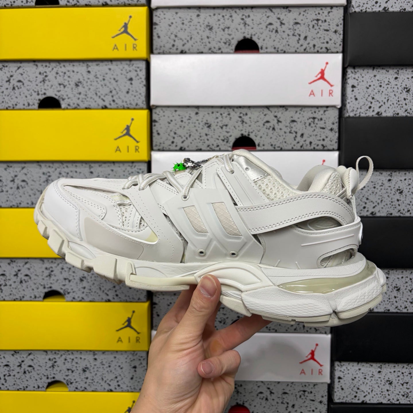 BLG Track White