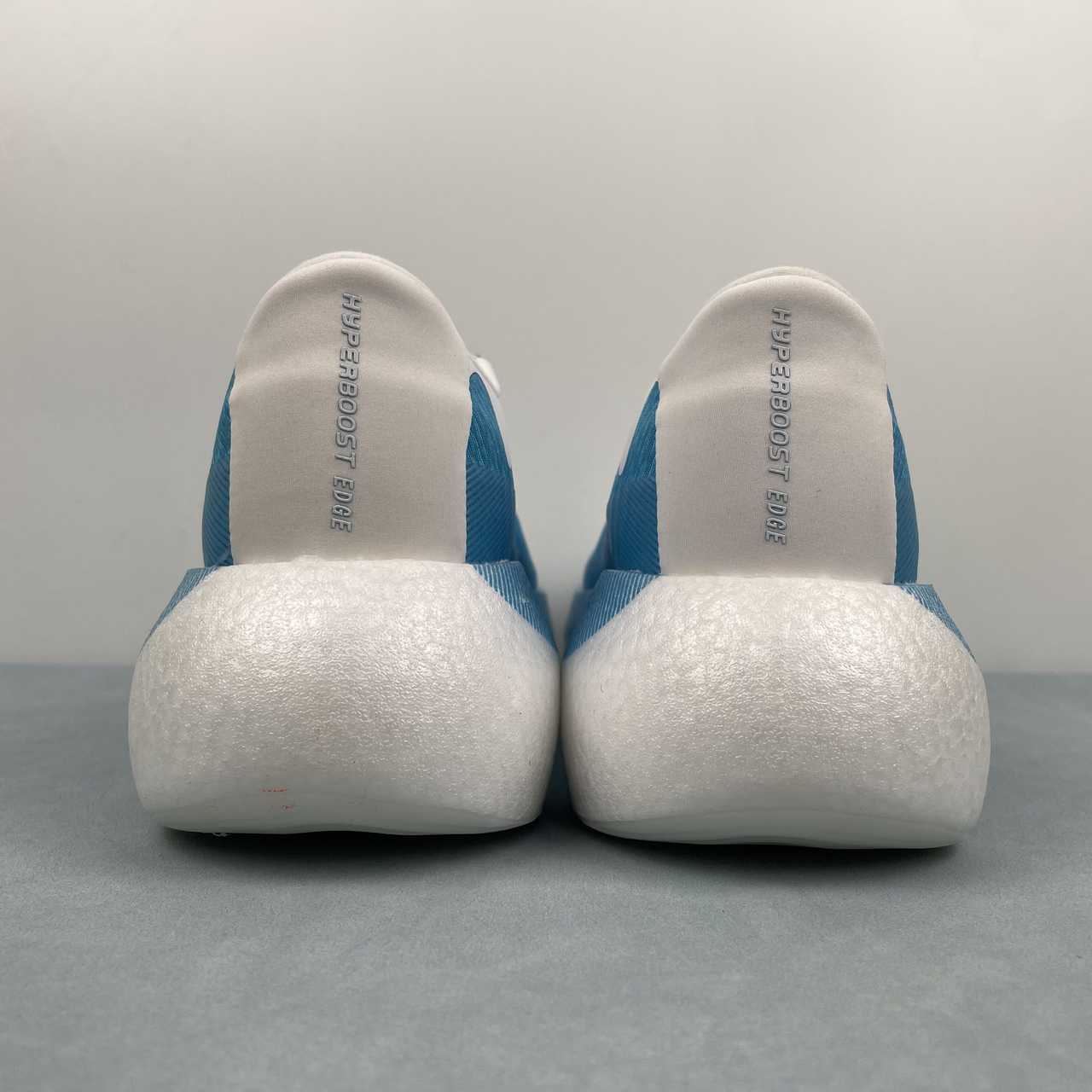 HYPERBOOST EDGE White And Blue